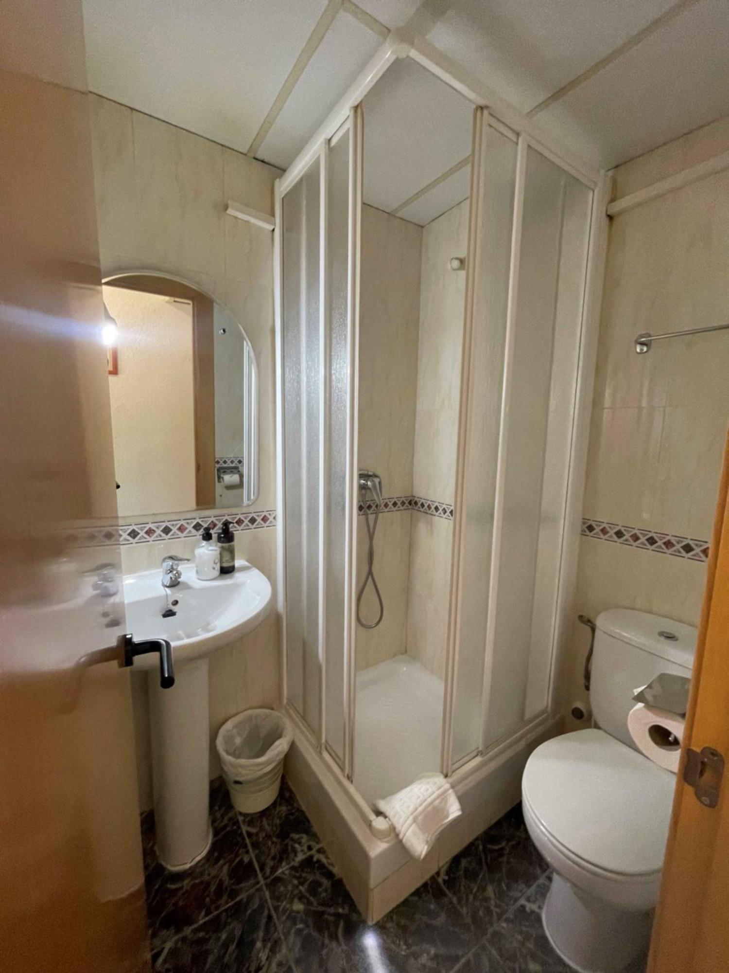 Hostal Cumbre Zaragoza Dış mekan fotoğraf