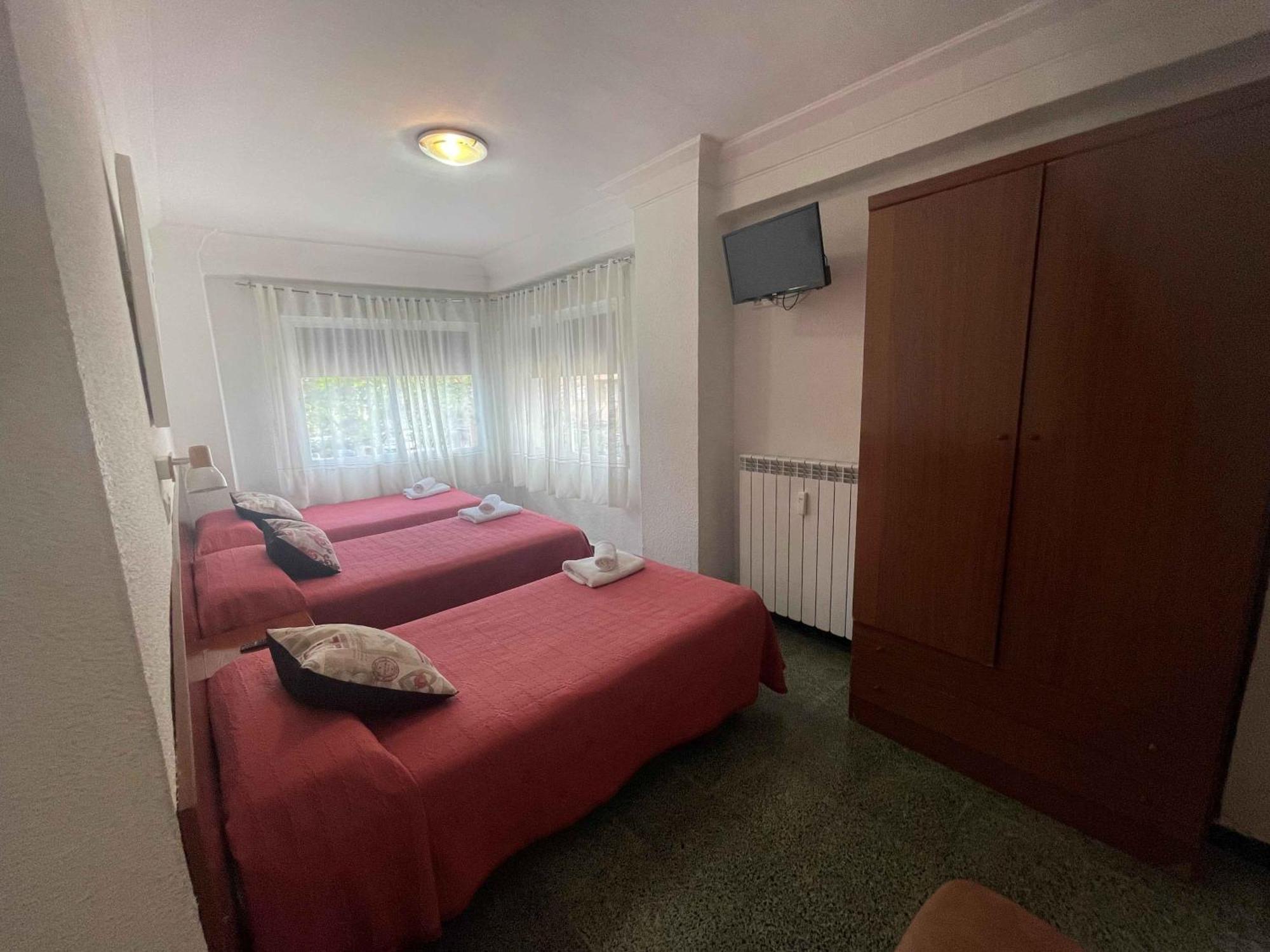 Hostal Cumbre Zaragoza Dış mekan fotoğraf