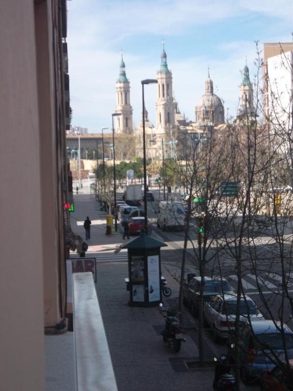 Hostal Cumbre Zaragoza Dış mekan fotoğraf
