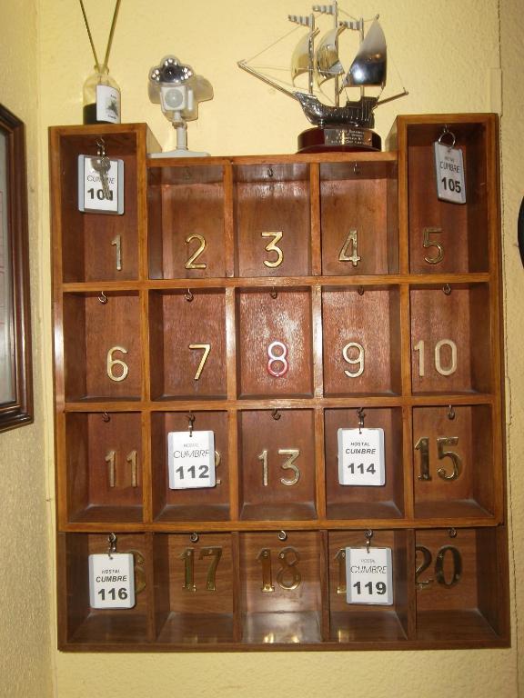 Hostal Cumbre Zaragoza Dış mekan fotoğraf